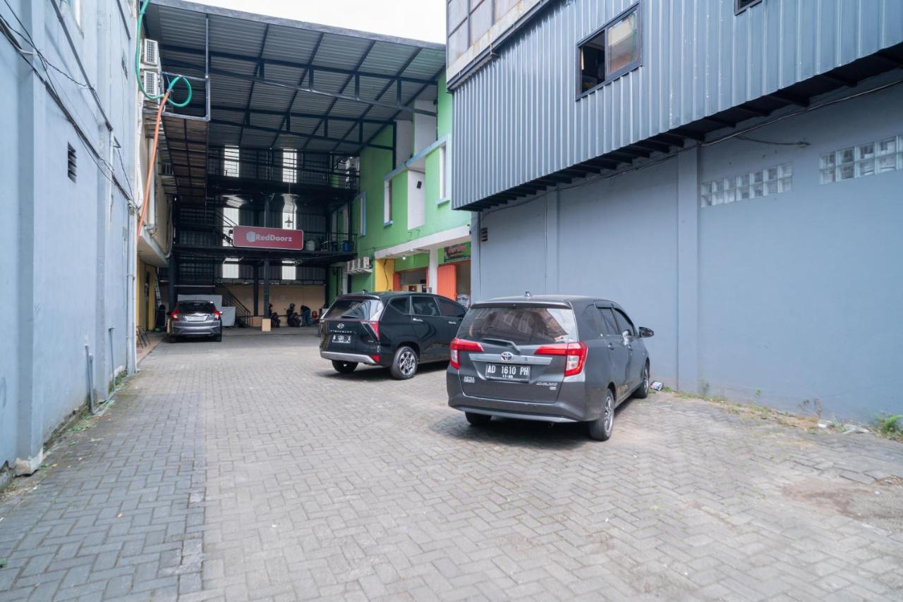 Reddoorz Near Flyover Arjosari Malang Exterior foto